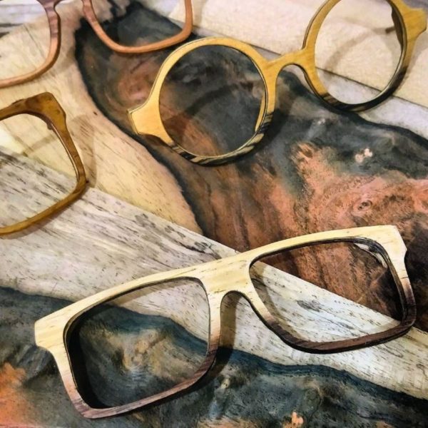 artigo blog leaf eco madeira jacaranda  e louro preto bicolor